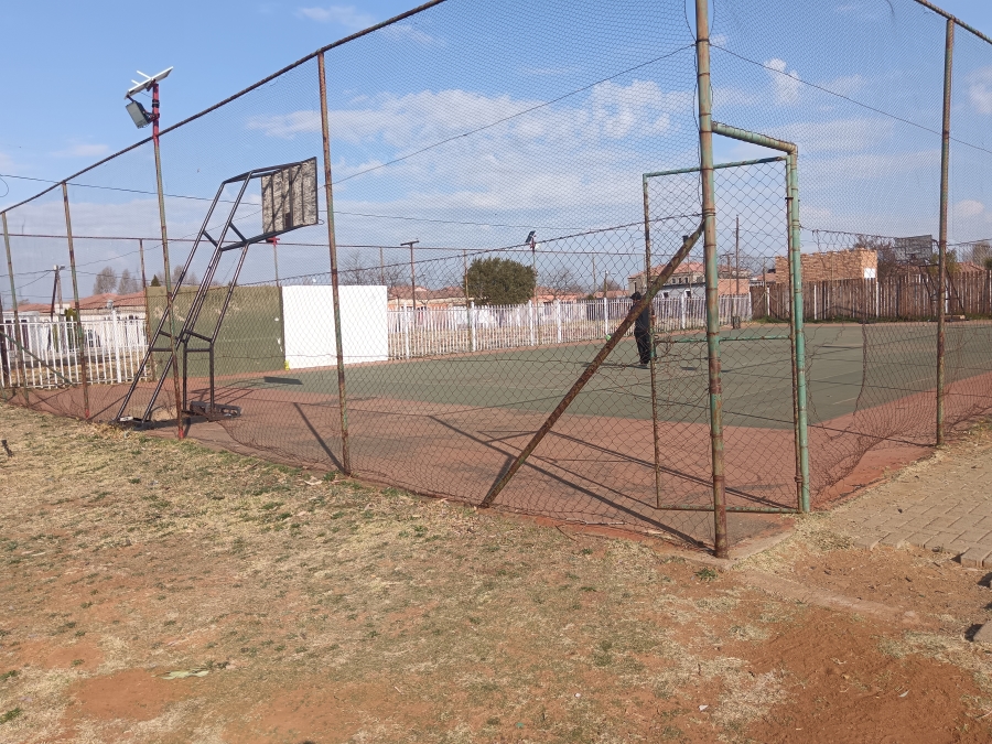 4 Bedroom Property for Sale in Mandela View Free State